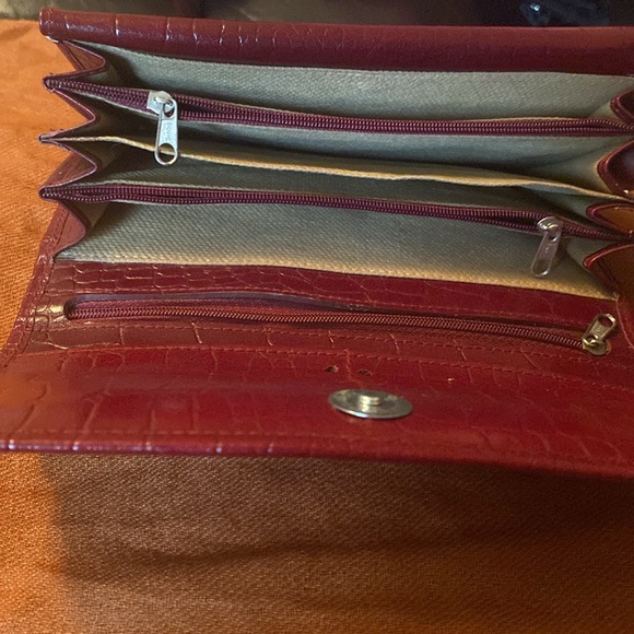 Wallet - Picture 8 of 9